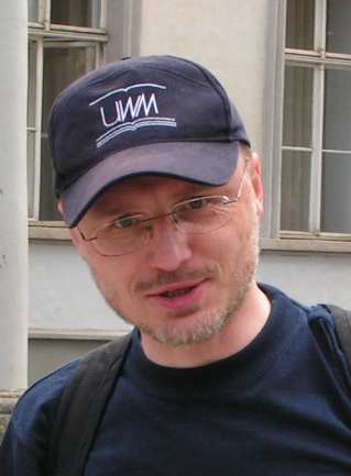 Stanisław Czachorowski na archiwalnym zdjęciu z 2005 roku. Fotografia nie dokumentuje nominacji do Pop Science 2026.